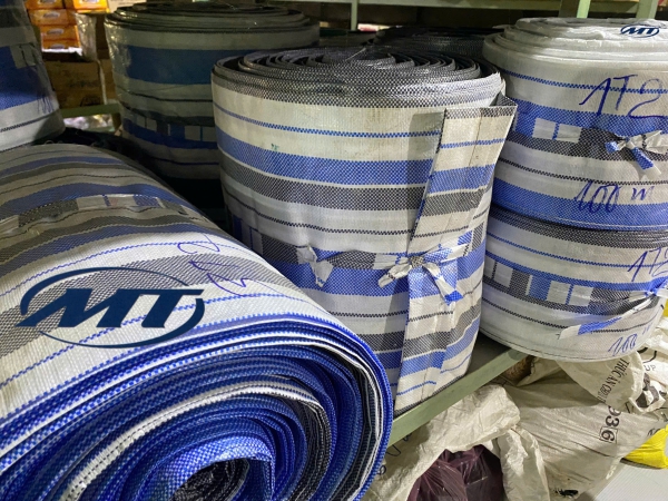 Ống Bơm Nước Cao Su Sọc (Dài 100m)